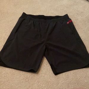 OLD NAVY MENS ATHLETIC SHORTS